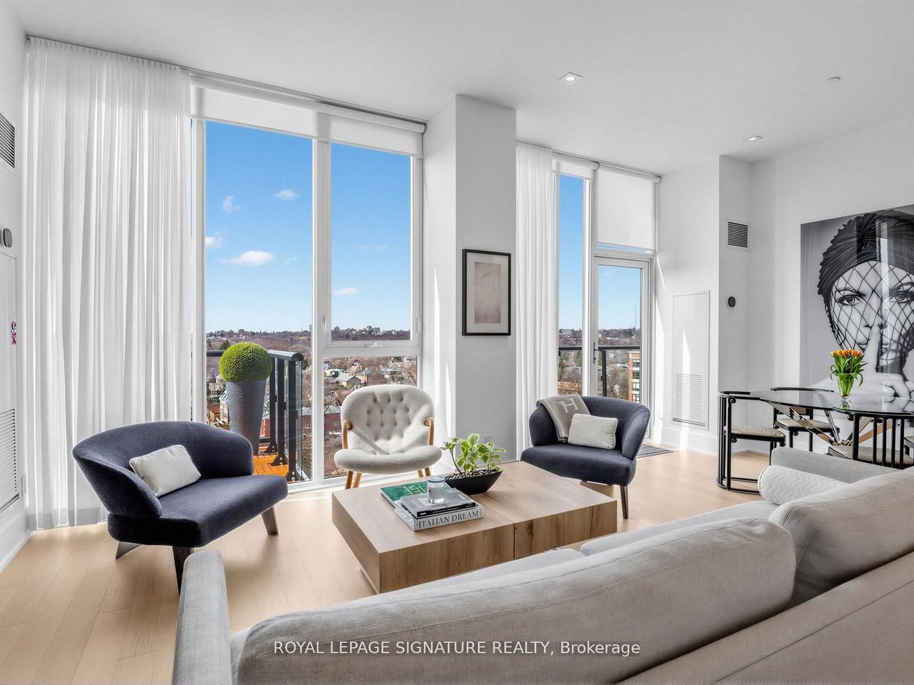 J. DAVIS HOUSE PENTHOUSE 