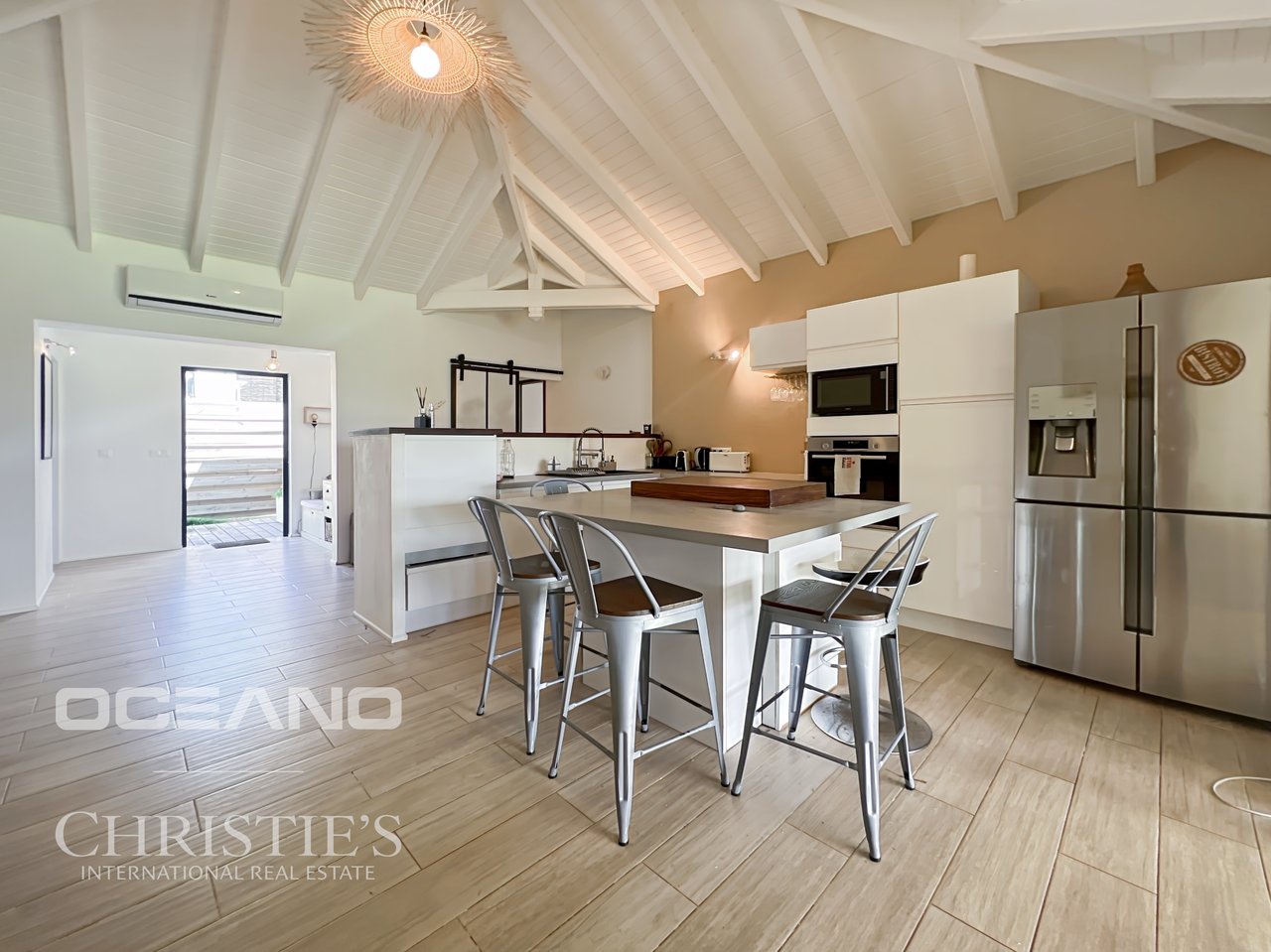 3 BEDROOMS - LARGE GARDEN - CUL DE SAC