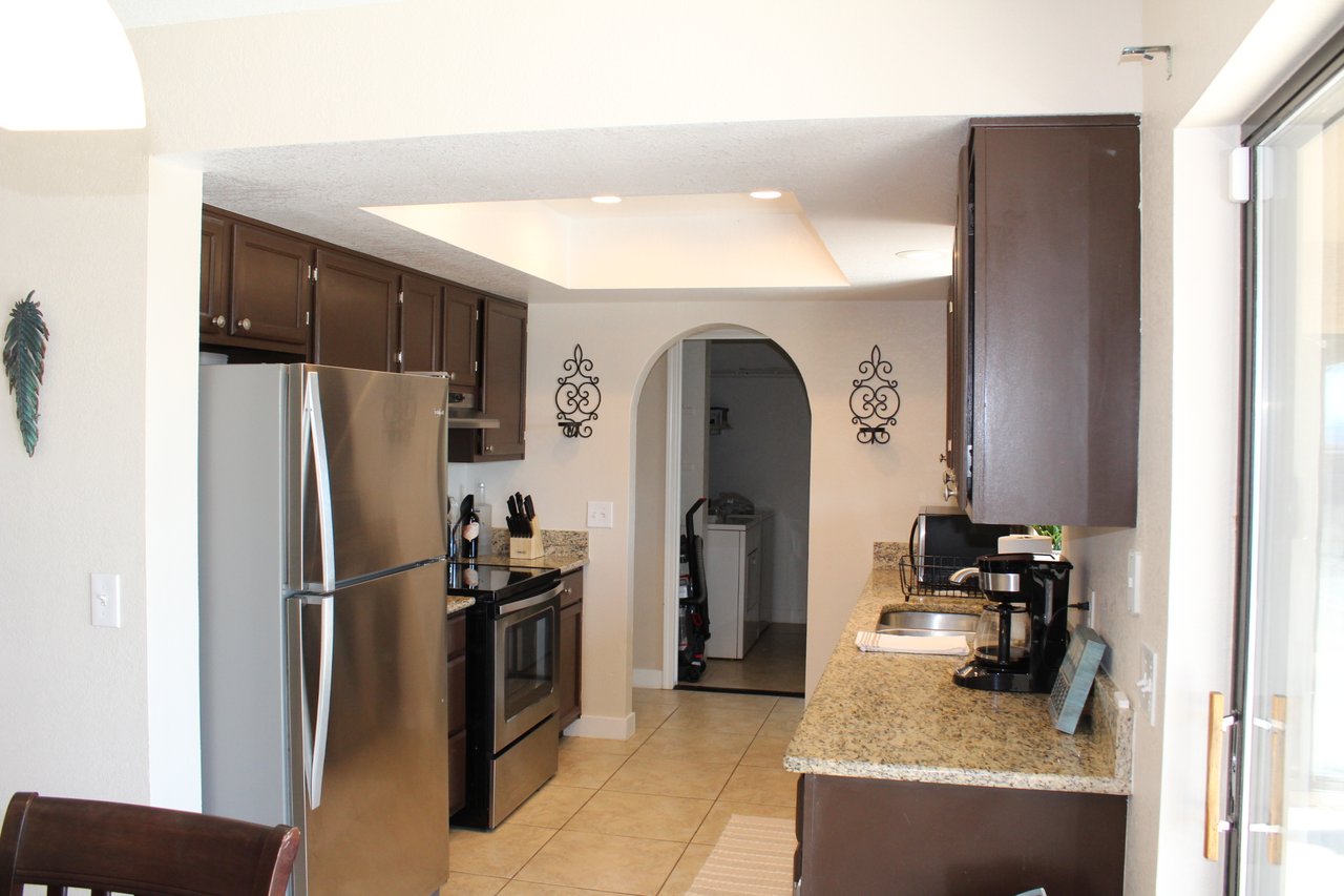 2360 Huntington Dr.