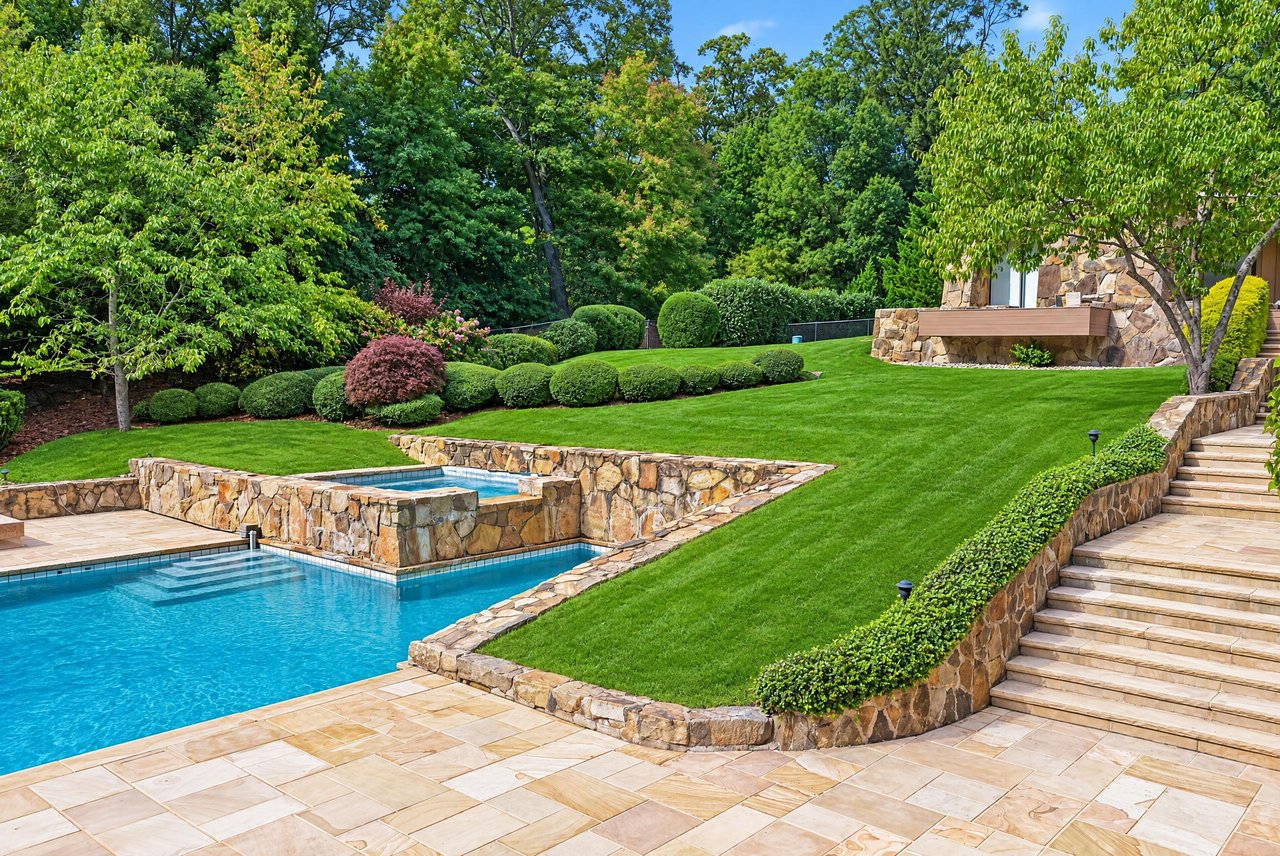 15 Horseshoe Road (Long Island)