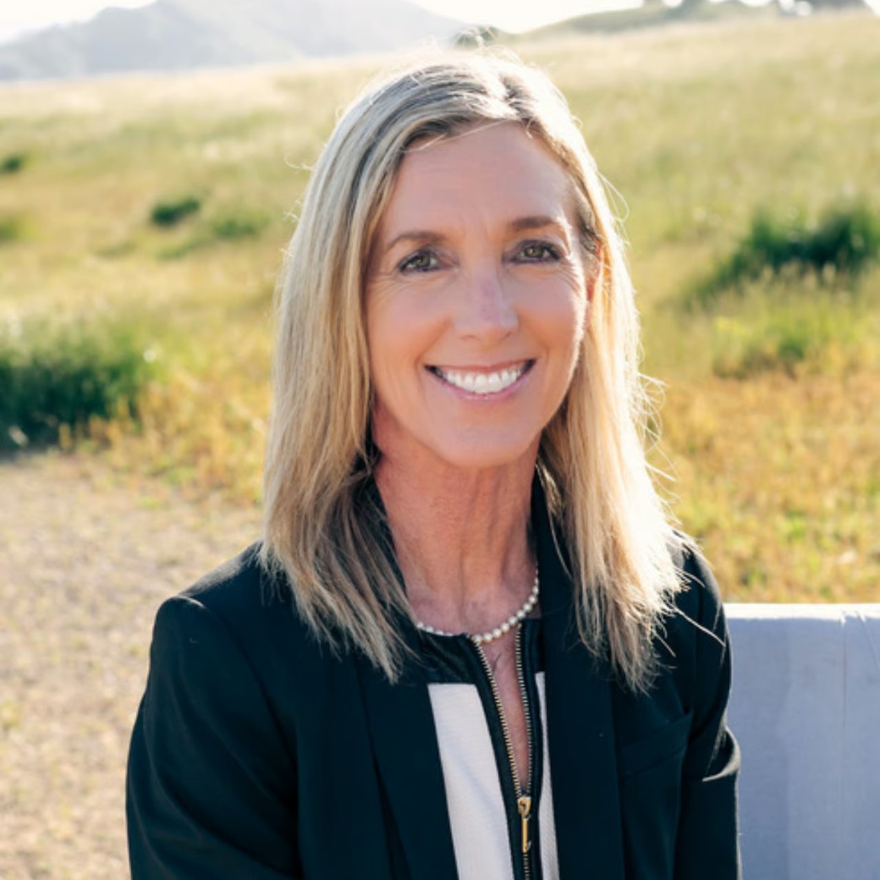 Angela Maroevich Novato, CA Real Estate Agent Headshot
