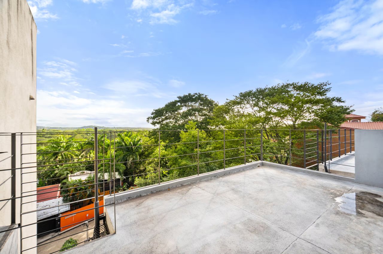 Tama Loft #1 | Modern Loft-Style Home with Private Plunge Pool & Views in Tamarindo