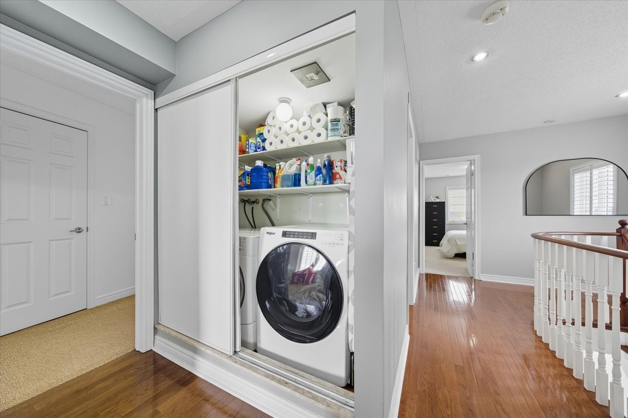 #23 - 20 Greensborough village Circ