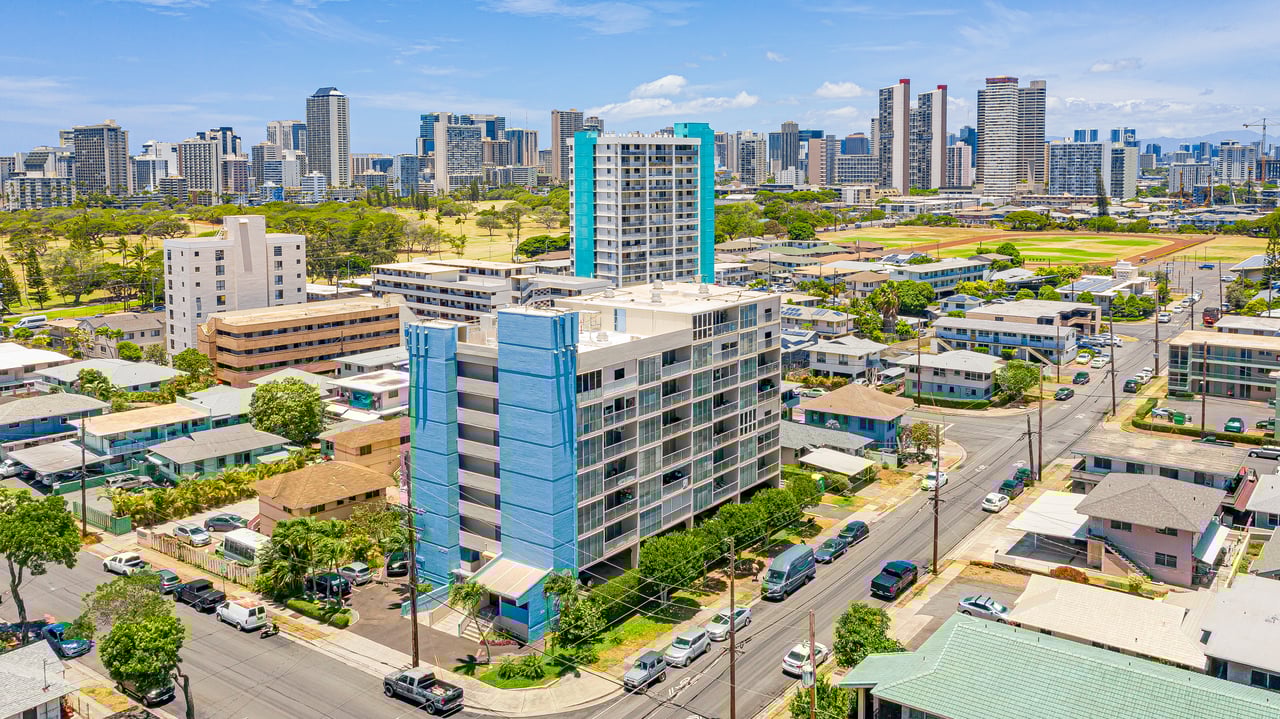 754 Ekela Avenue Unit #904