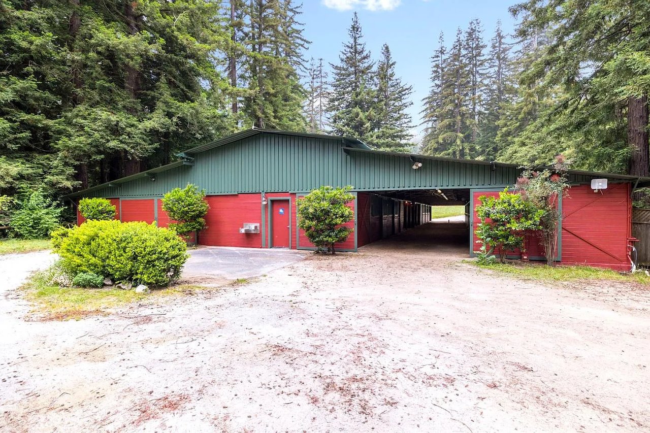 3675 Bonny Doon Rd