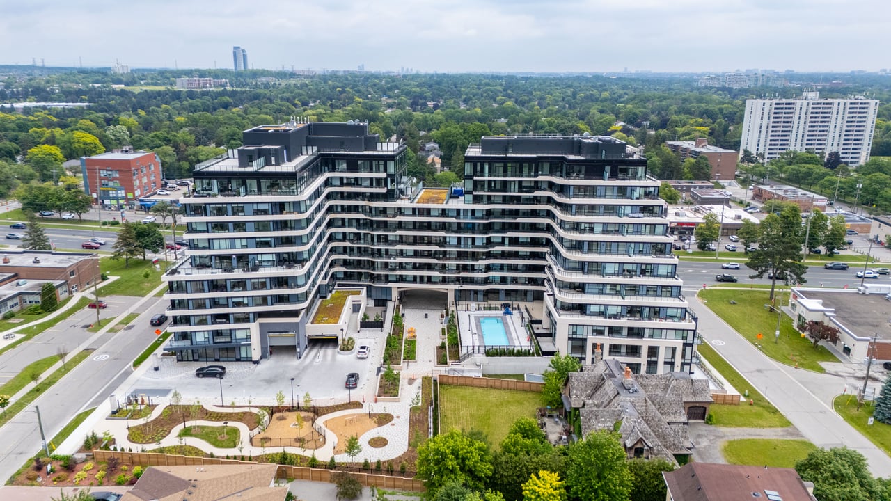 8188 Yonge Street, 235