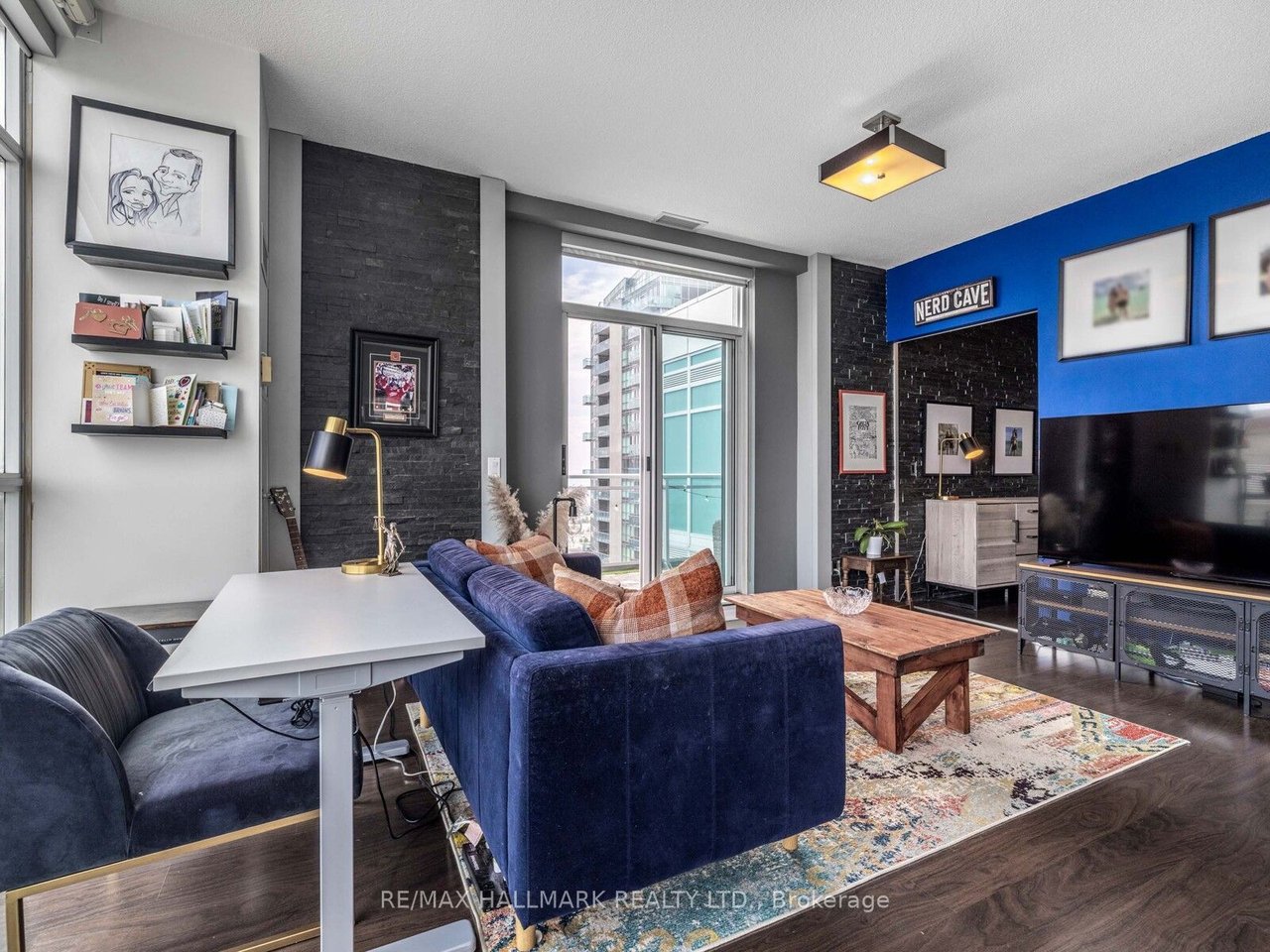 VIBE CONDOS