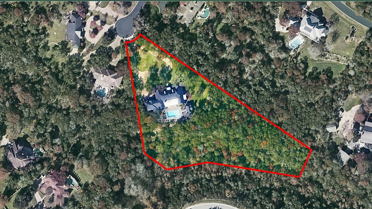 Coming Soon in Barton Creek!