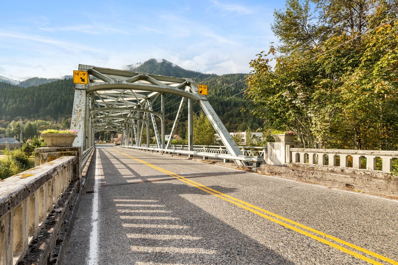 71636 NE. Old Cascade Hwy., Skykomish, WA 98288