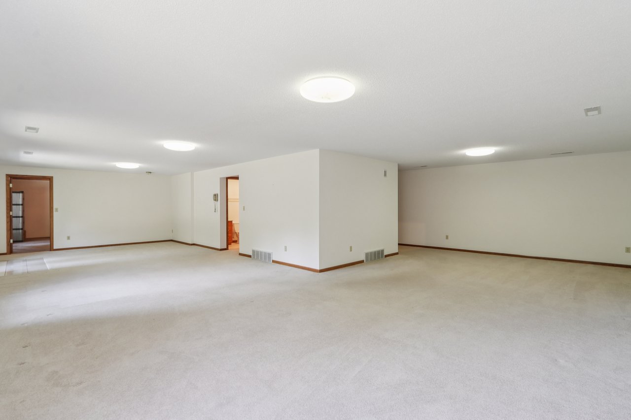 508 Saint Thomas Ct