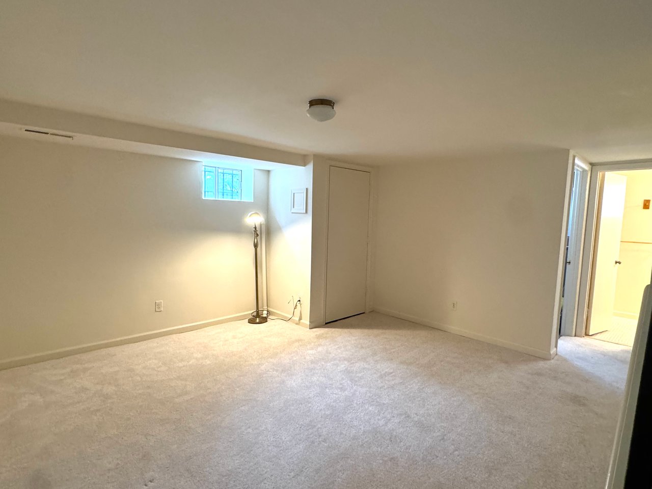Investor Special! 3-Level End Unit w/ Huge Upside in Fairlington Towne