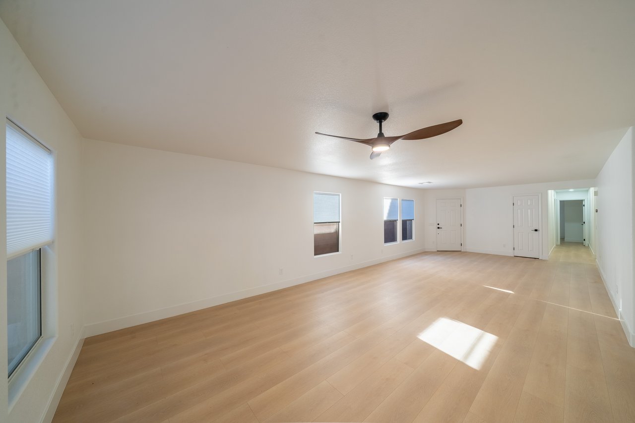 504 Lacabana Beach Drive