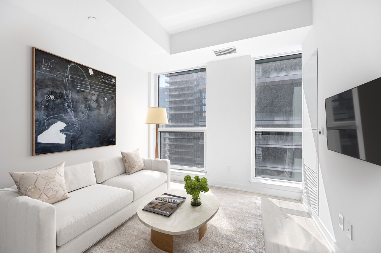327 King Street W #1604