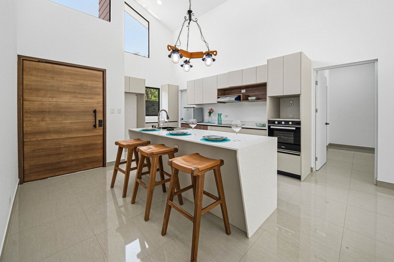 Villa Serena | Modern Luxury Home with Owner Financing Available in Playa Potrero