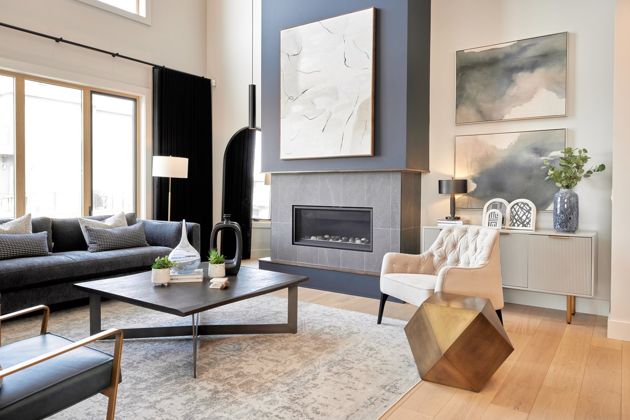 218 Aspen Summit Place SW