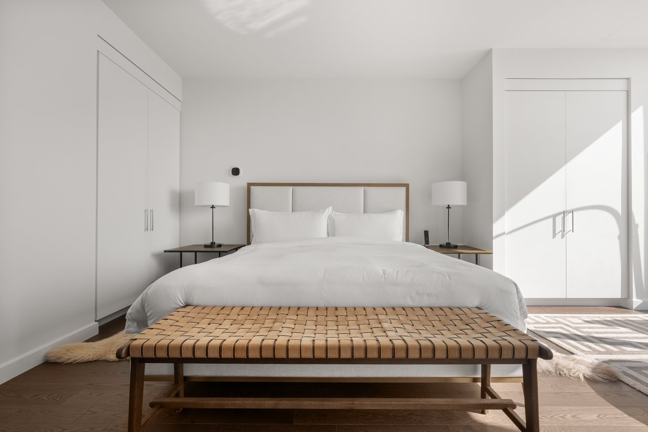 430 Stuart Street Unit 1601