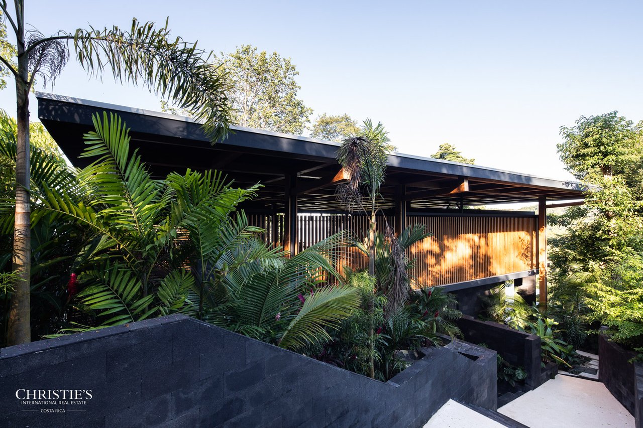 Magna Pacific - Luxury Estate Compound comprised of two Immaculate Villas