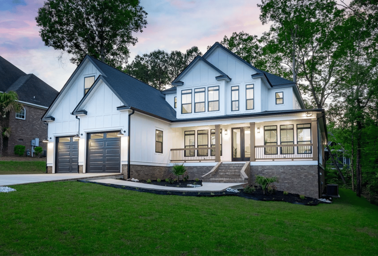 twilight photo of home for sale in pintail point