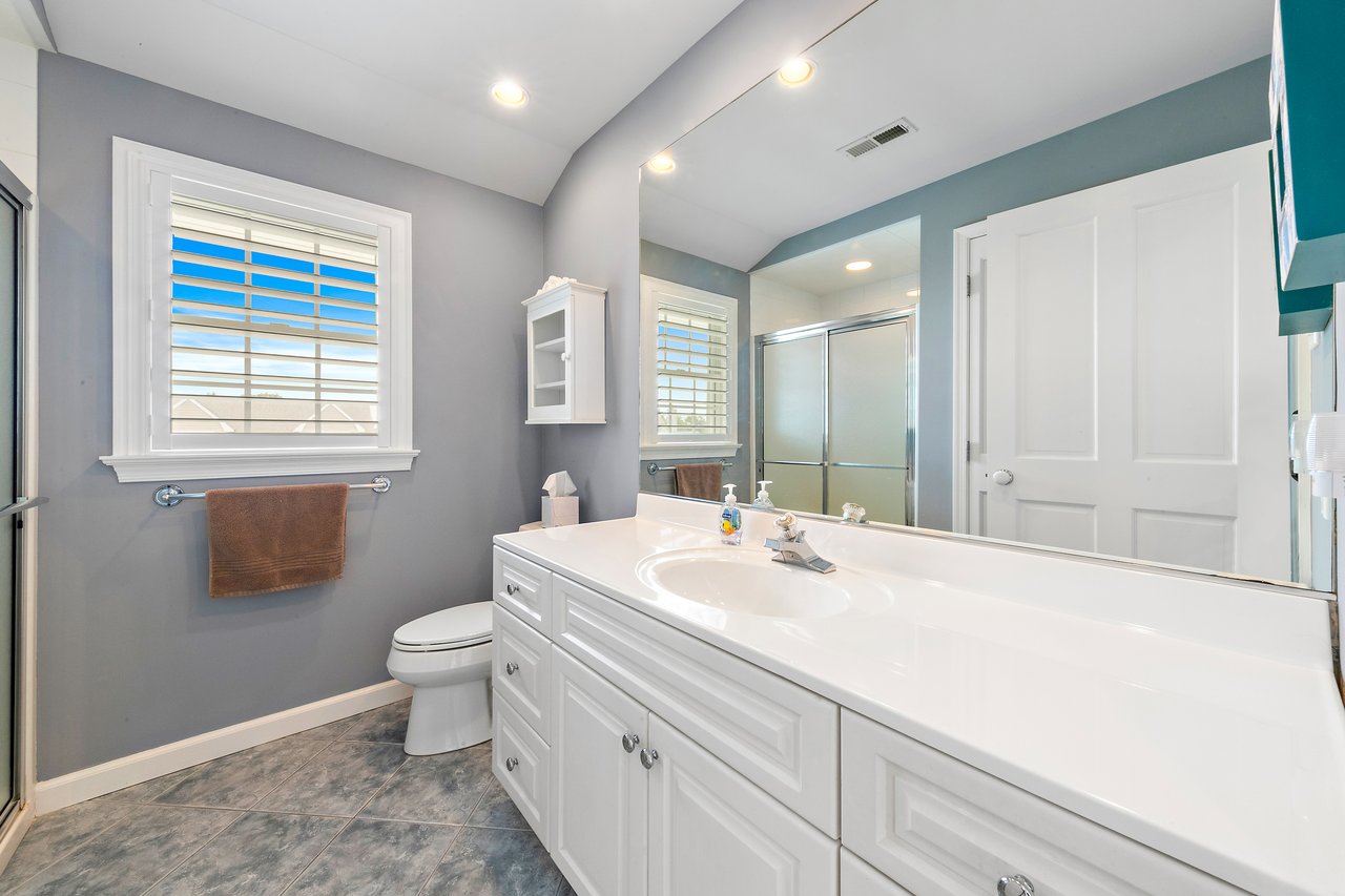 101 Rose Court, Long Beach Township