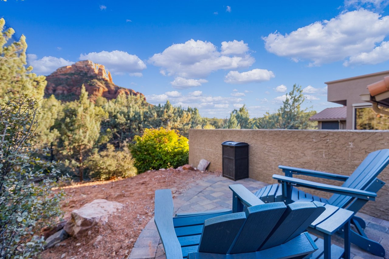 Mammoth Rock Lodge-New Family Home Remodeled, 2 Hot Tubs & Game Room