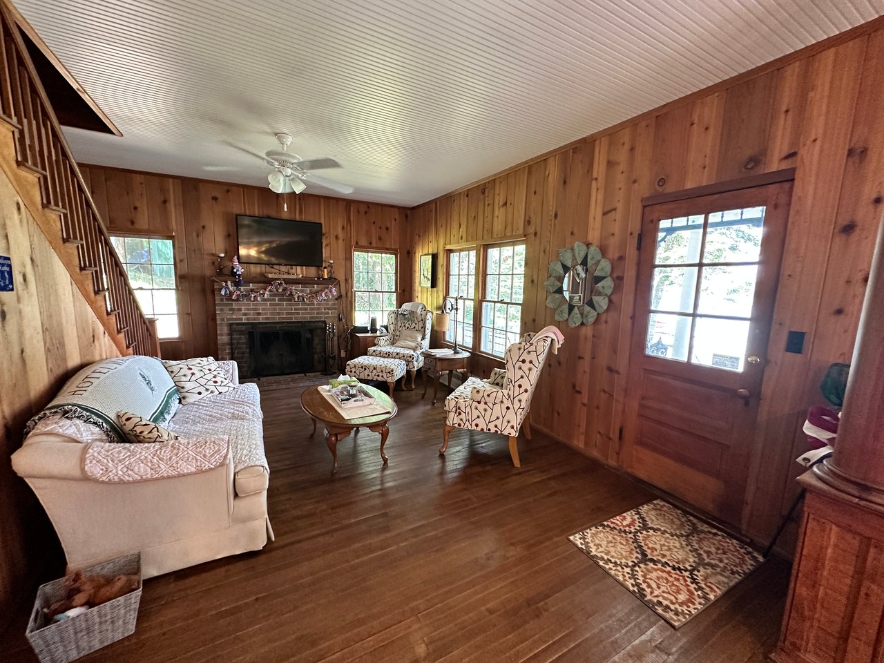 Forest Ave, Walloon Lake