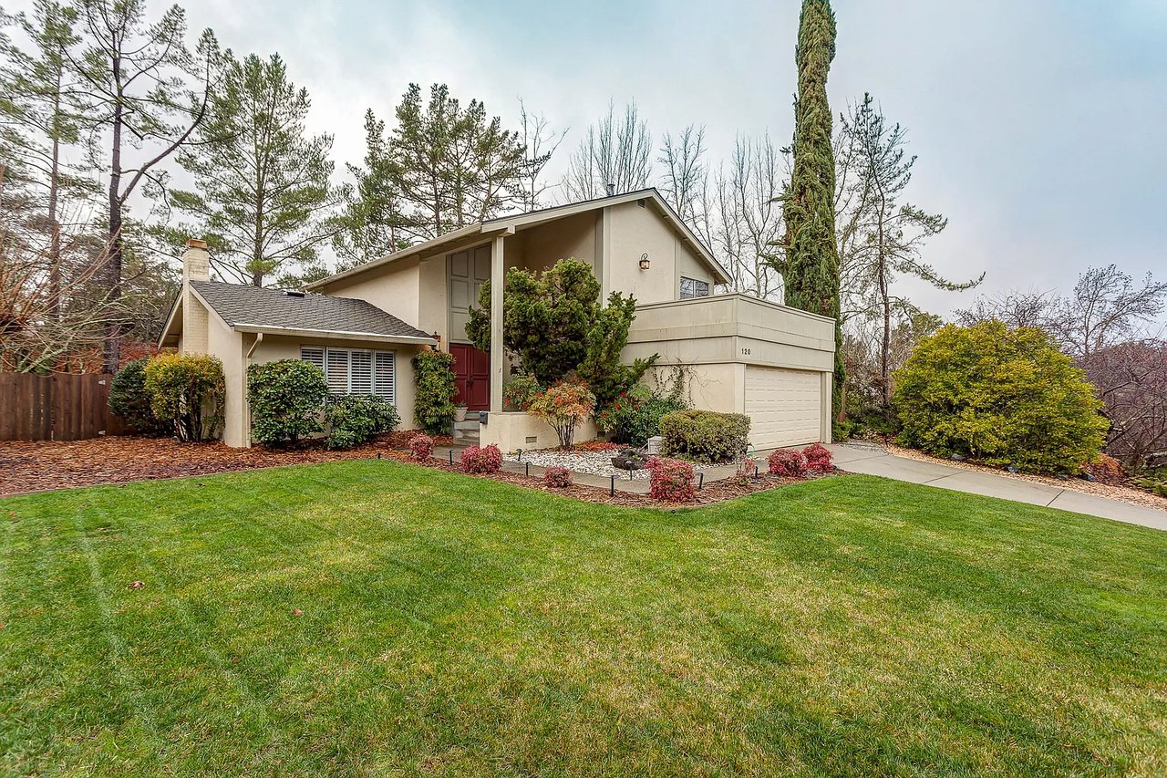 120 Natalie Dr