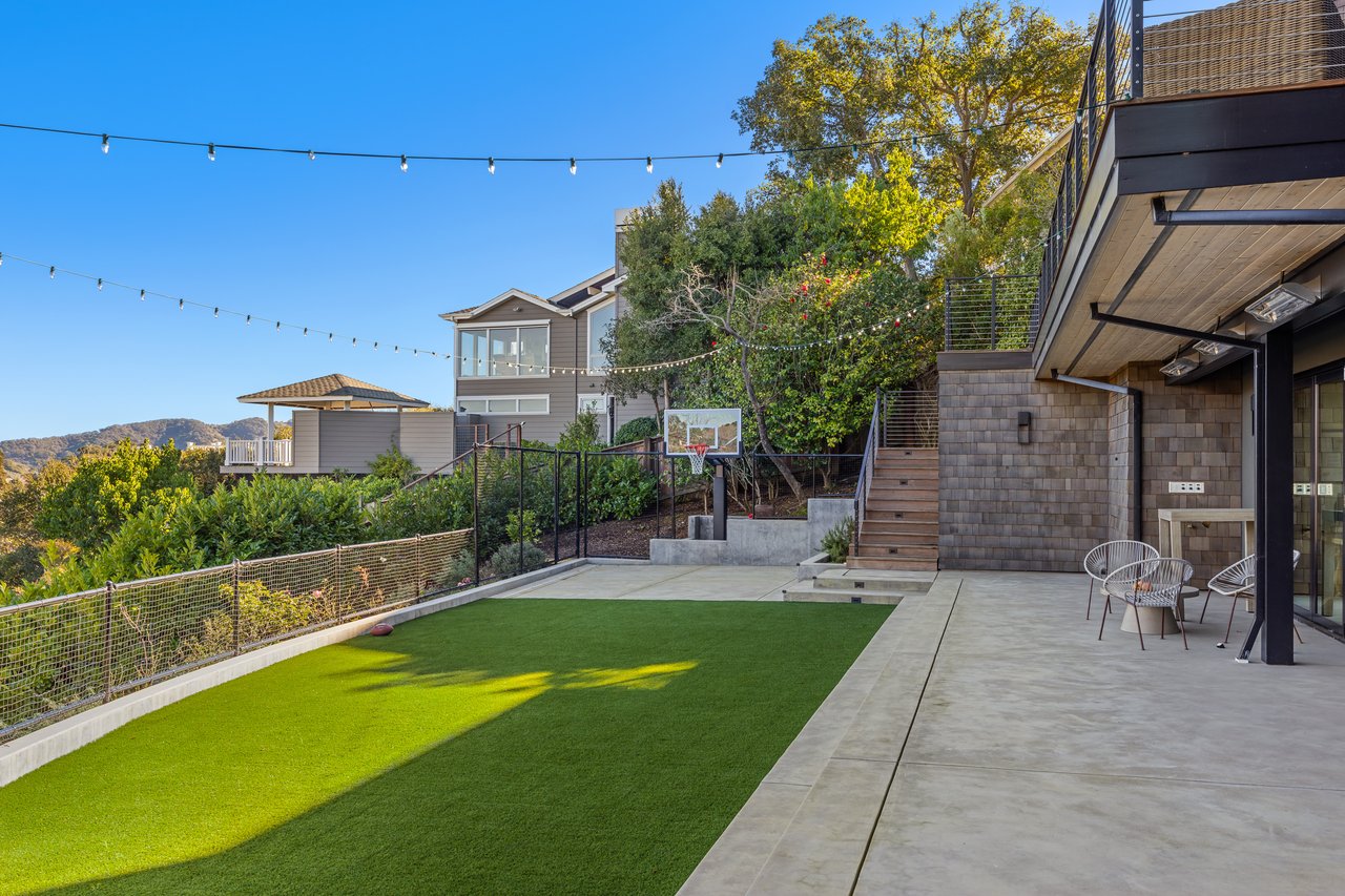 Stylish and Renovated Belvedere Beauty