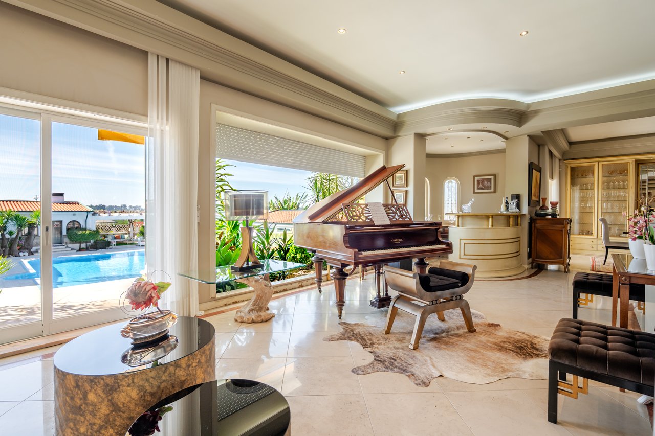 Exceptional Renovated Estate with 4 Residences, Pool & Orchard Near Porto