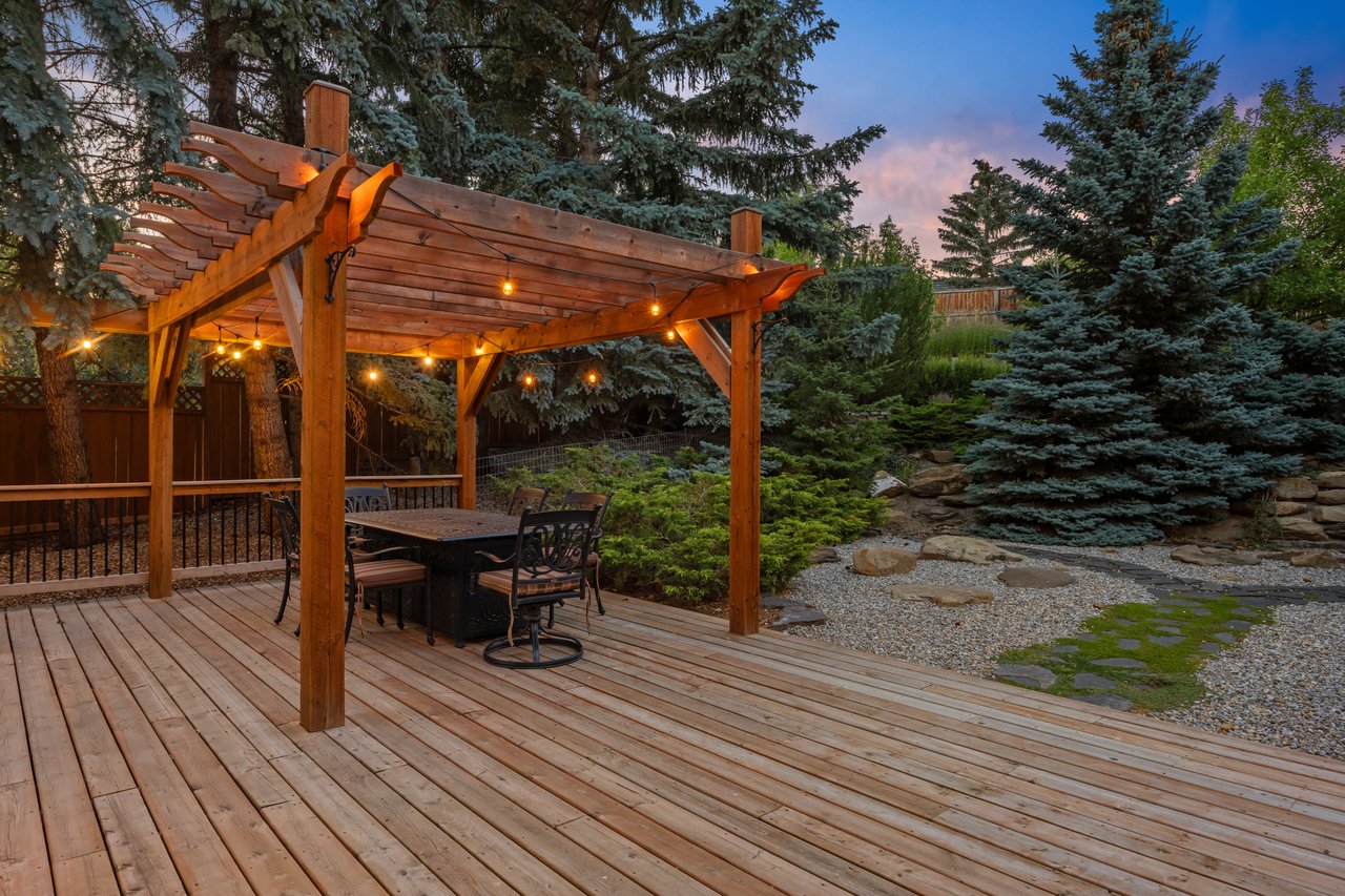 138 Scimitar Bay NW
