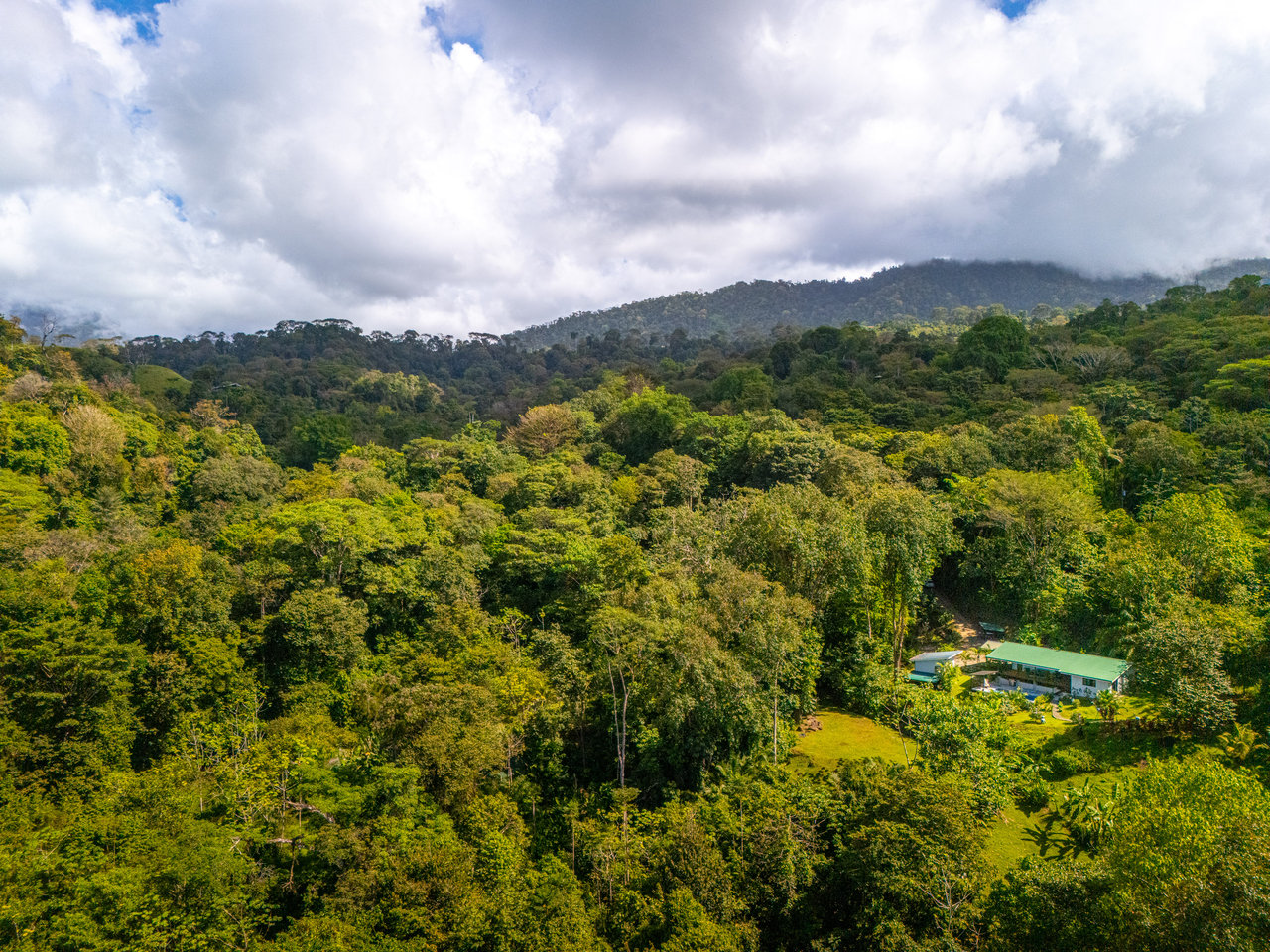 Casa by the Sea, Uvita Home and Casita