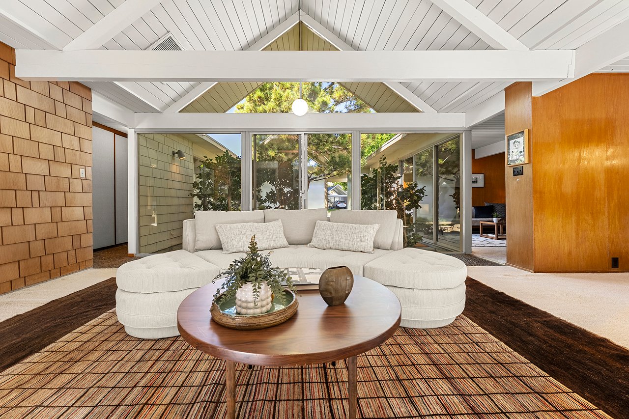 THE TOY RESIDENCE | A Jones & Emmons Masterwork