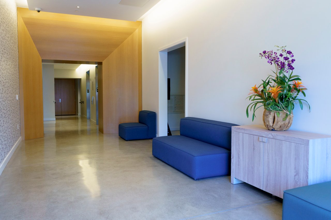 Urban Oasis with Garden Views at MIRA