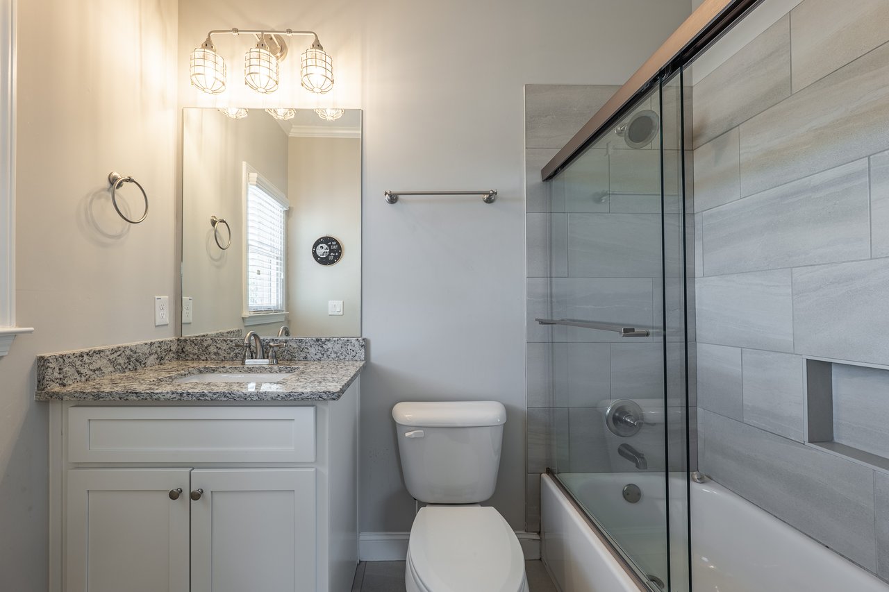 16845 Quayside Drive