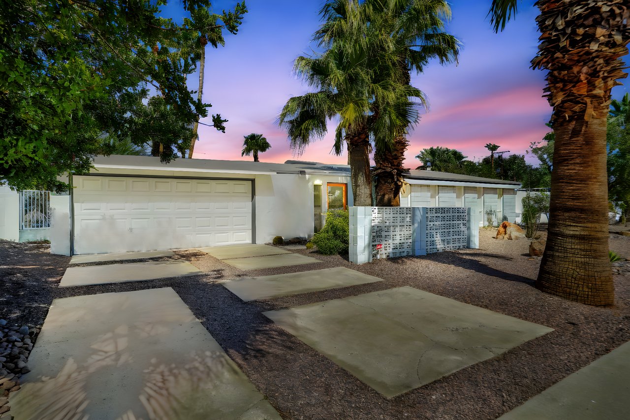 1102 E. Adobe Way, Palm Springs