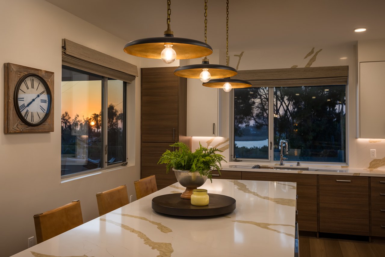  Downtown Carlsbad Coastal Residence 