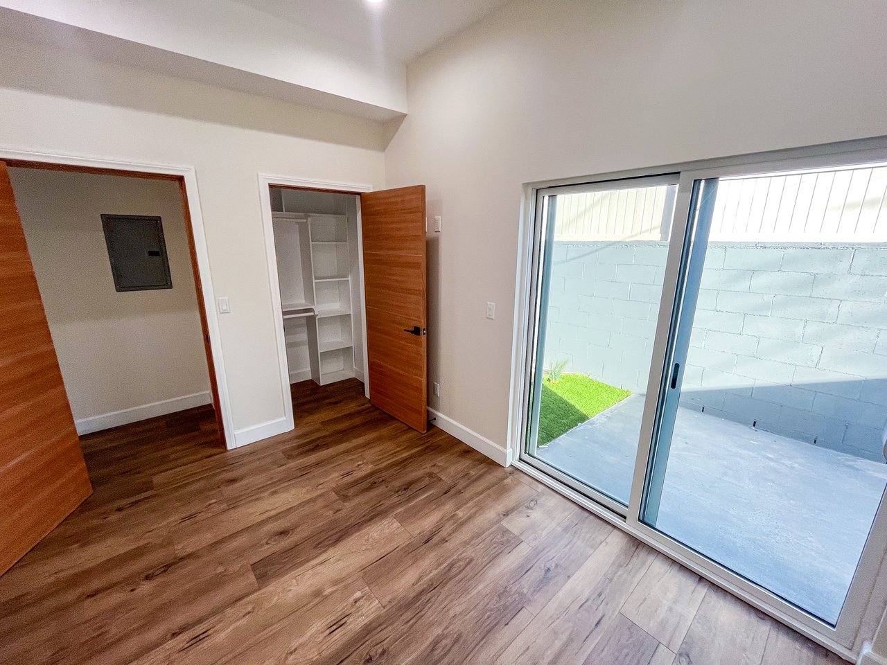 Brand-New 5-Unit Multifamily in Prime Los Angeles