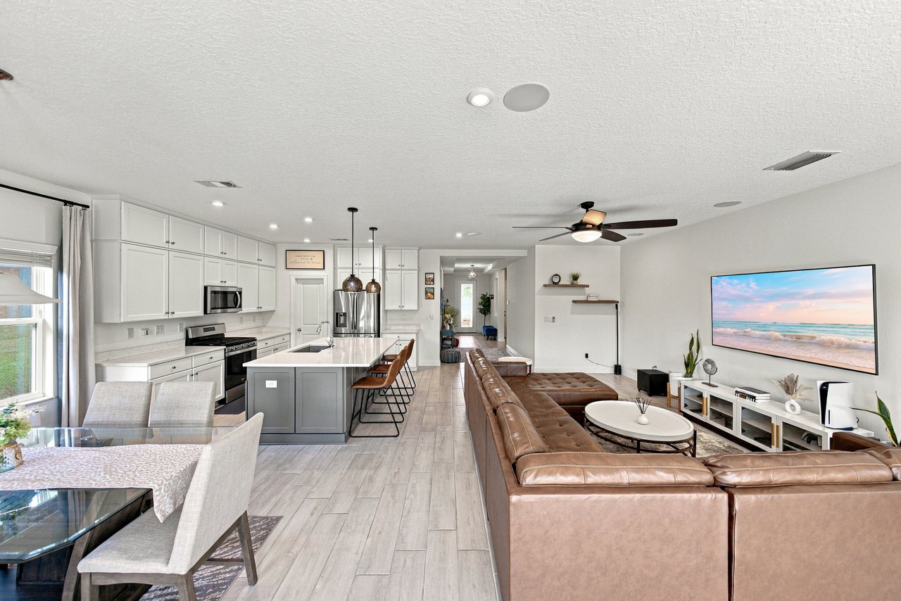 5611 Limelight Drive