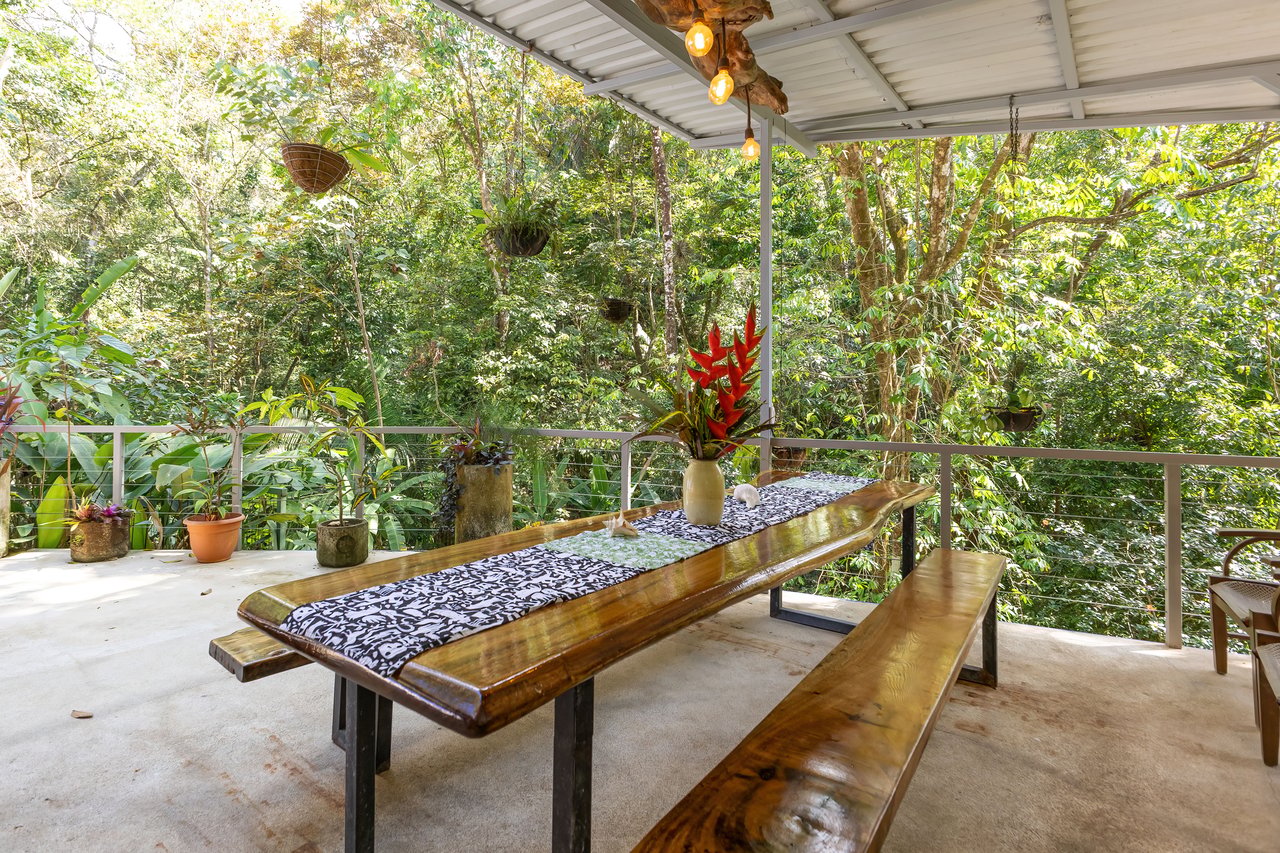 Casa Hermanas: Jungle Retreat with Pool, Guest Studio & Income Potential for Sale in Manuel Antonio