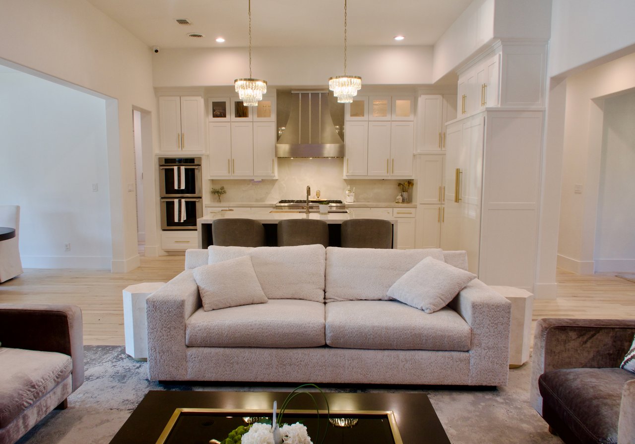 2400 Oak Bend Ct