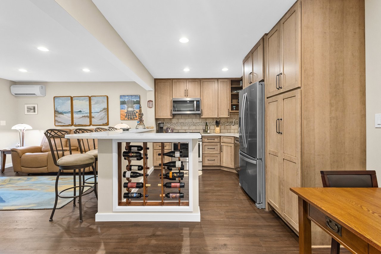 1305 W Main St 108 Lake Geneva, Wisconsin 53147 