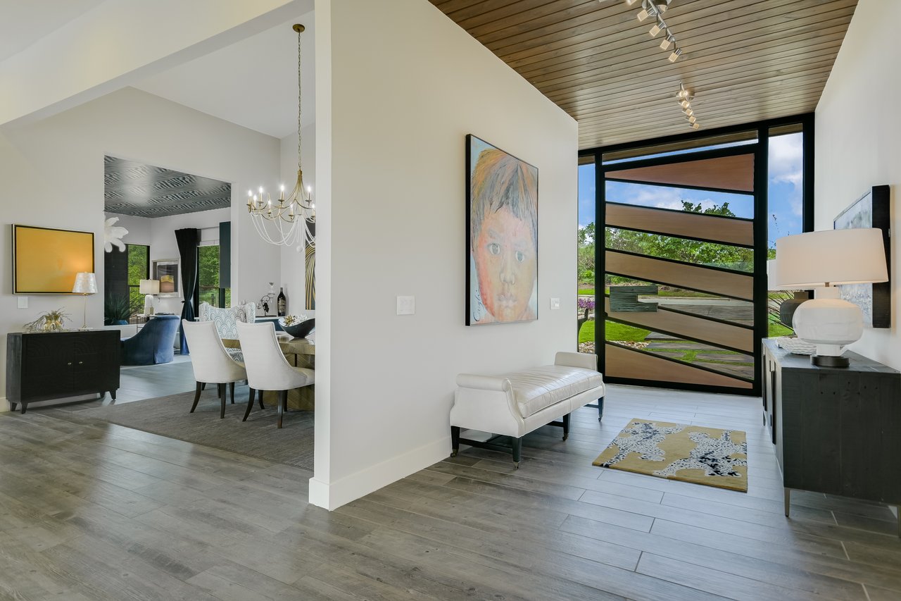 Spanish Oaks Luxury 
