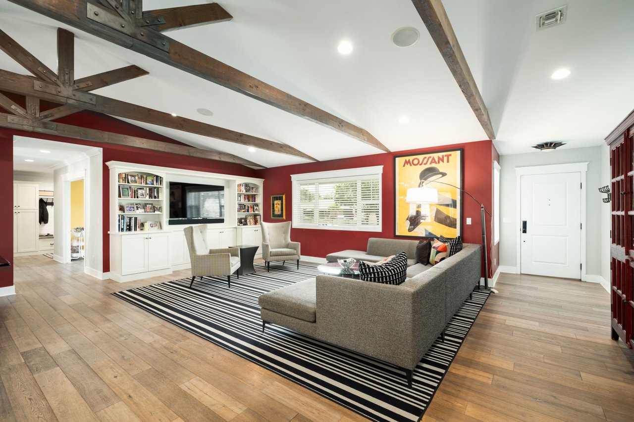 4618 E CALLE VENTURA