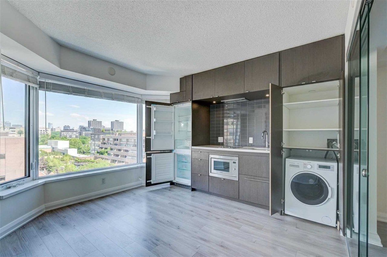155 Yorkville Ave, Ste 820