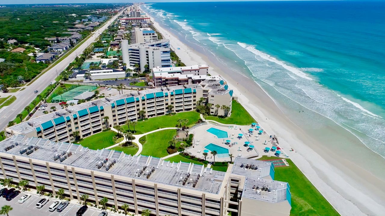 Oceanfront Furnished Condo in New Smyrna Beach