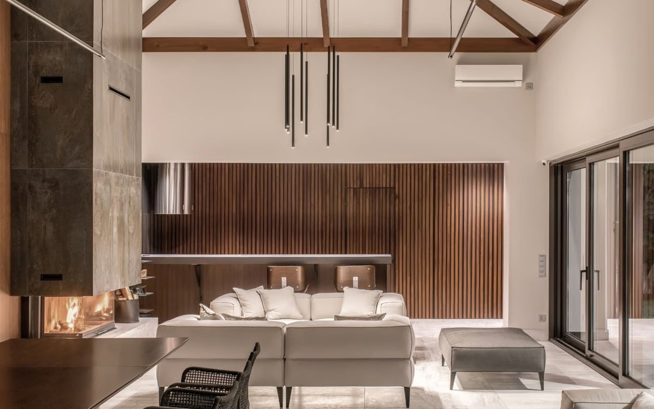 Sell Your House Fast: 10 Cheap Home Improvement Tips