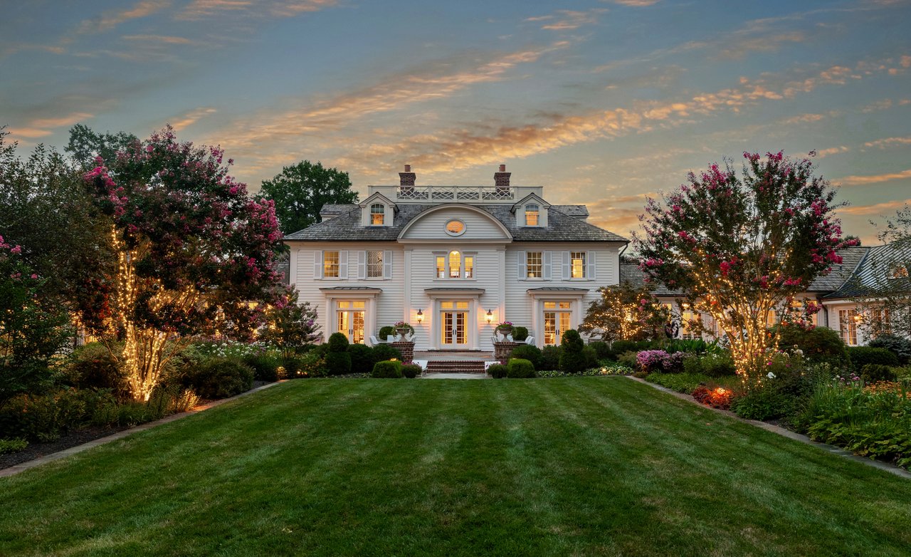 9010 Congressional Pkwy