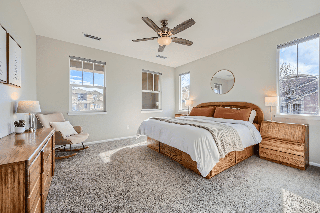 Just Listed: Discover Tranquility in this Renovated Single-Floor Townhome in Highlands Ranch!