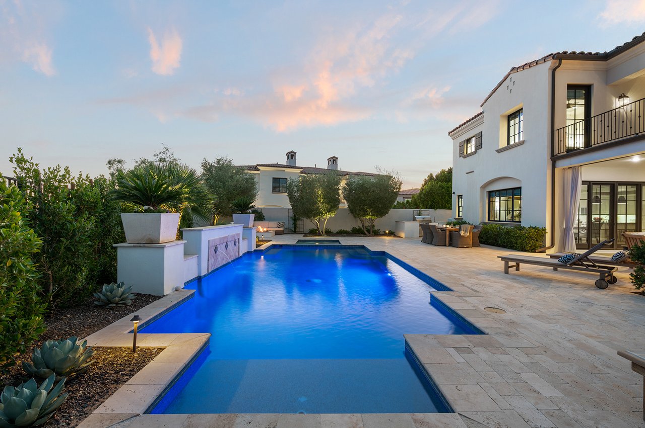 9483 E ROCKWOOD Drive