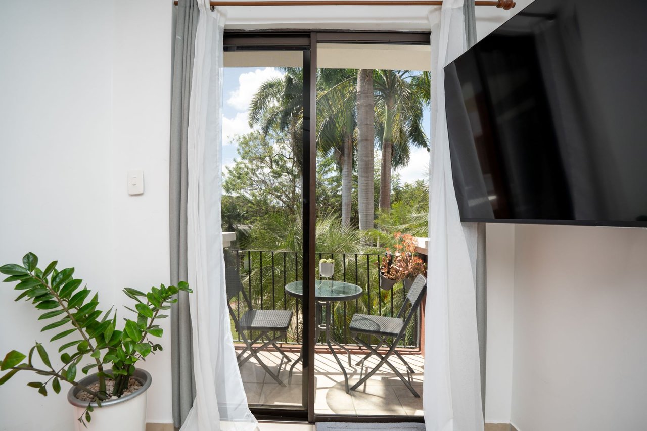 Balcones del Pacífico #10 | Charming 2-Bedroom Condo Just Steps from Tamarindo Beach