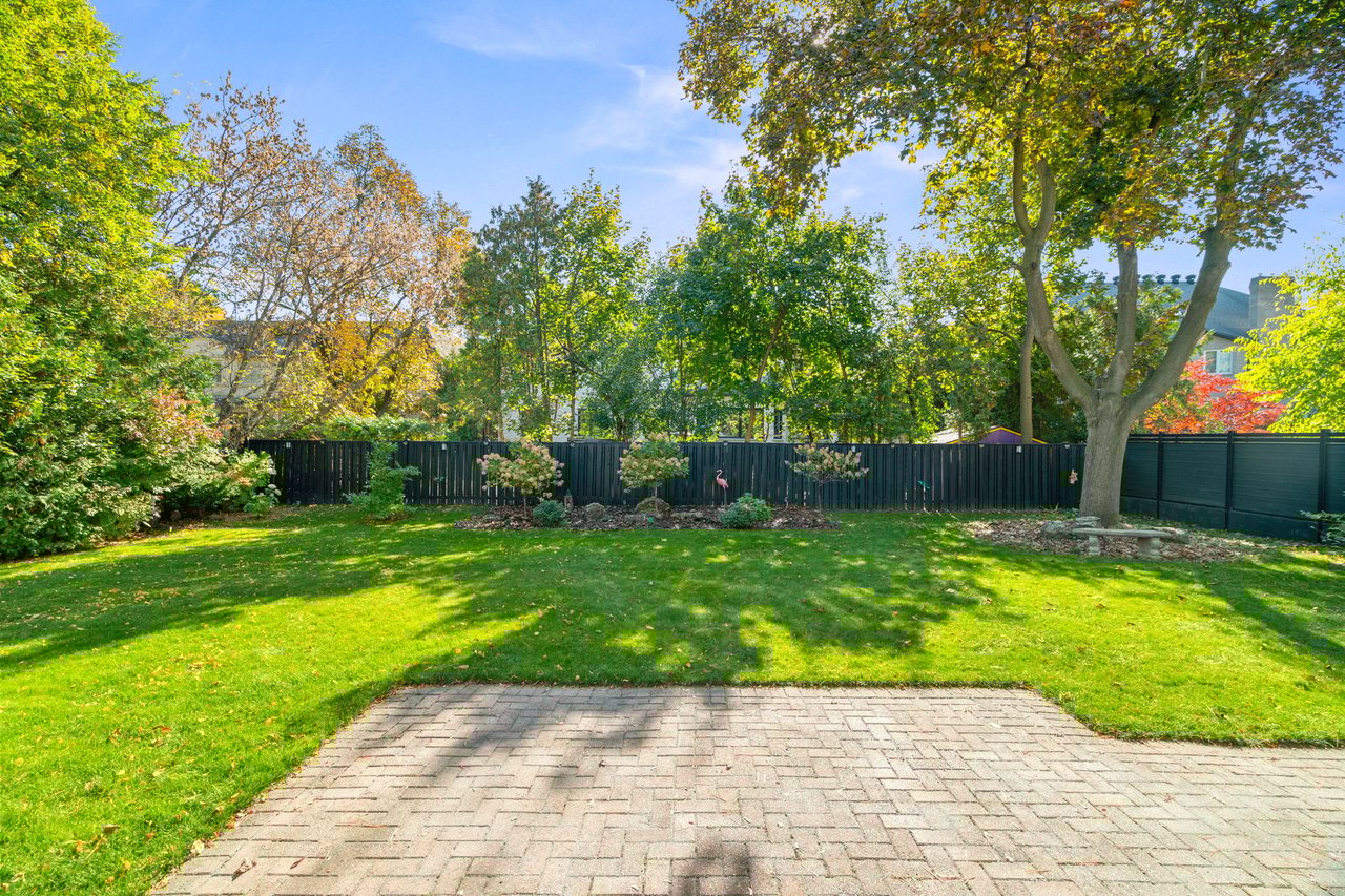 The Prestigious Quadrant Of Bayview And York Mills